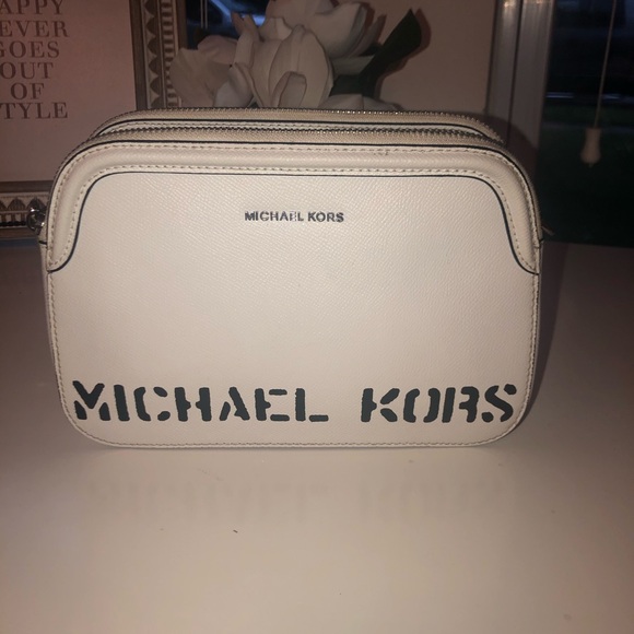 SOLDⓂ️ - Picture 13 of 13